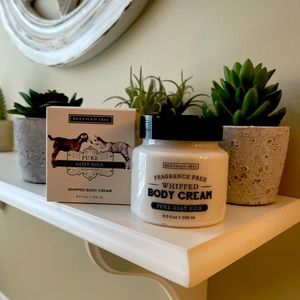 Beekman 1802 Pure Goat Milk whipped body cream